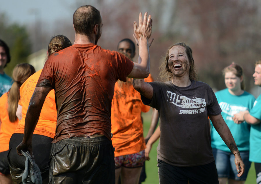 The University of Illinois Springfield hosted the annual Springfest competition in 2014. The theme was Clash of the Comics and teams participated in a variety of events throughout the week, including a scavenger hunt, flag and chant, and sports day. Image source: http://bit.ly/1UydHSv