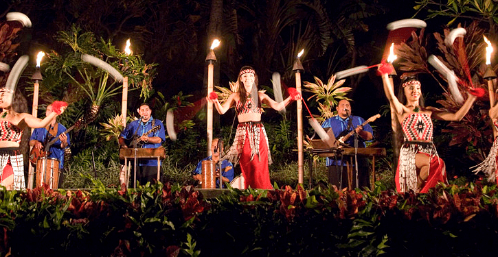 Hawaiian Luau | http://bit.ly/2gVifEQ