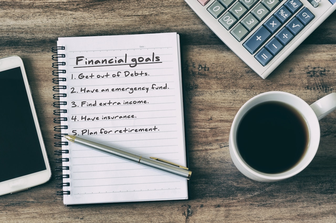setting financial goals